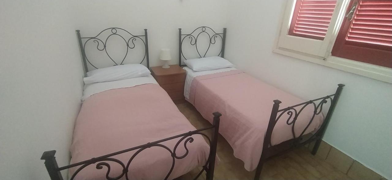 Consoli Crispino Francolise Esterno foto